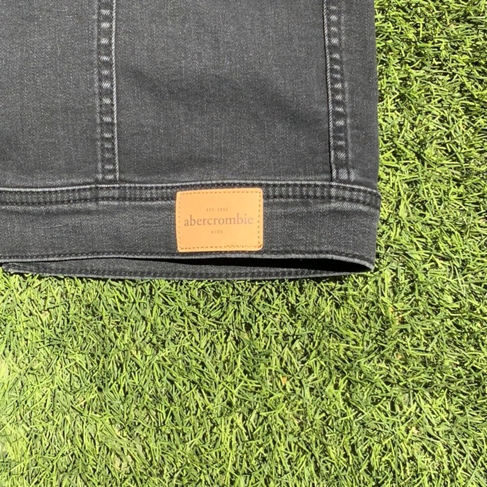 Denim jacket - Picture 4 of 5